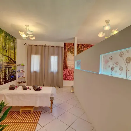 The Fantastic Residenza Badus T6 2bedapt Sleeps 6