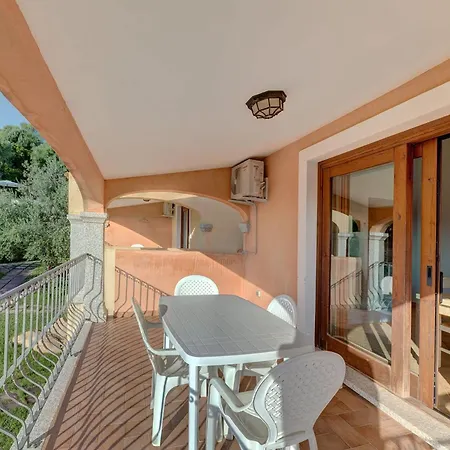The Fantastic Residenza Badus T6 2bedapt Sleeps 6 Badesi