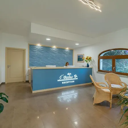 The Fantastic Residenza Badus T6 2bedapt Sleeps 6 Lejlighed Badesi