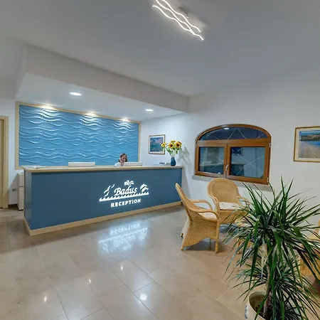 The Fantastic Residenza Badus T6 2bedapt Sleeps 6 Lejlighed Badesi