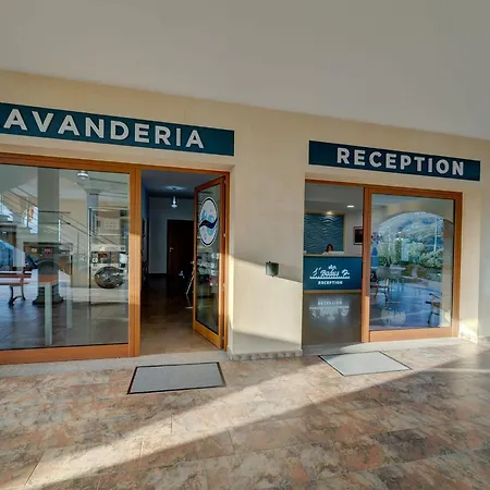 Lejlighed The Fantastic Residenza Badus T6 2bedapt Sleeps 6 Badesi
