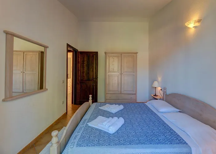 The Fantastic Residenza Badus T6 2bedapt Sleeps 6 Apartment Badesi